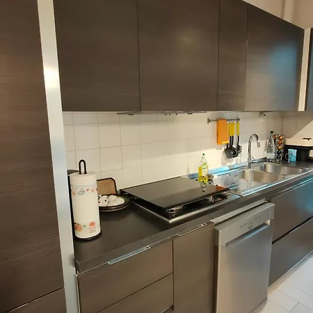 דירה Isola Metro 20m Modern Balcony Arthome *